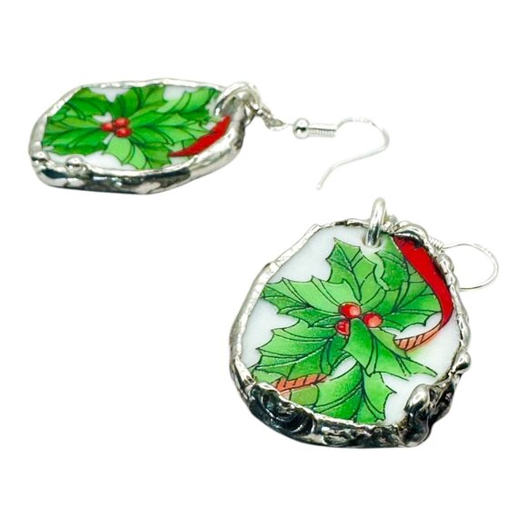 Artisan Holly Earrings Wicks N Sticks Broken China Bezels with 925 Silver Hooks - Picture 7 of 14